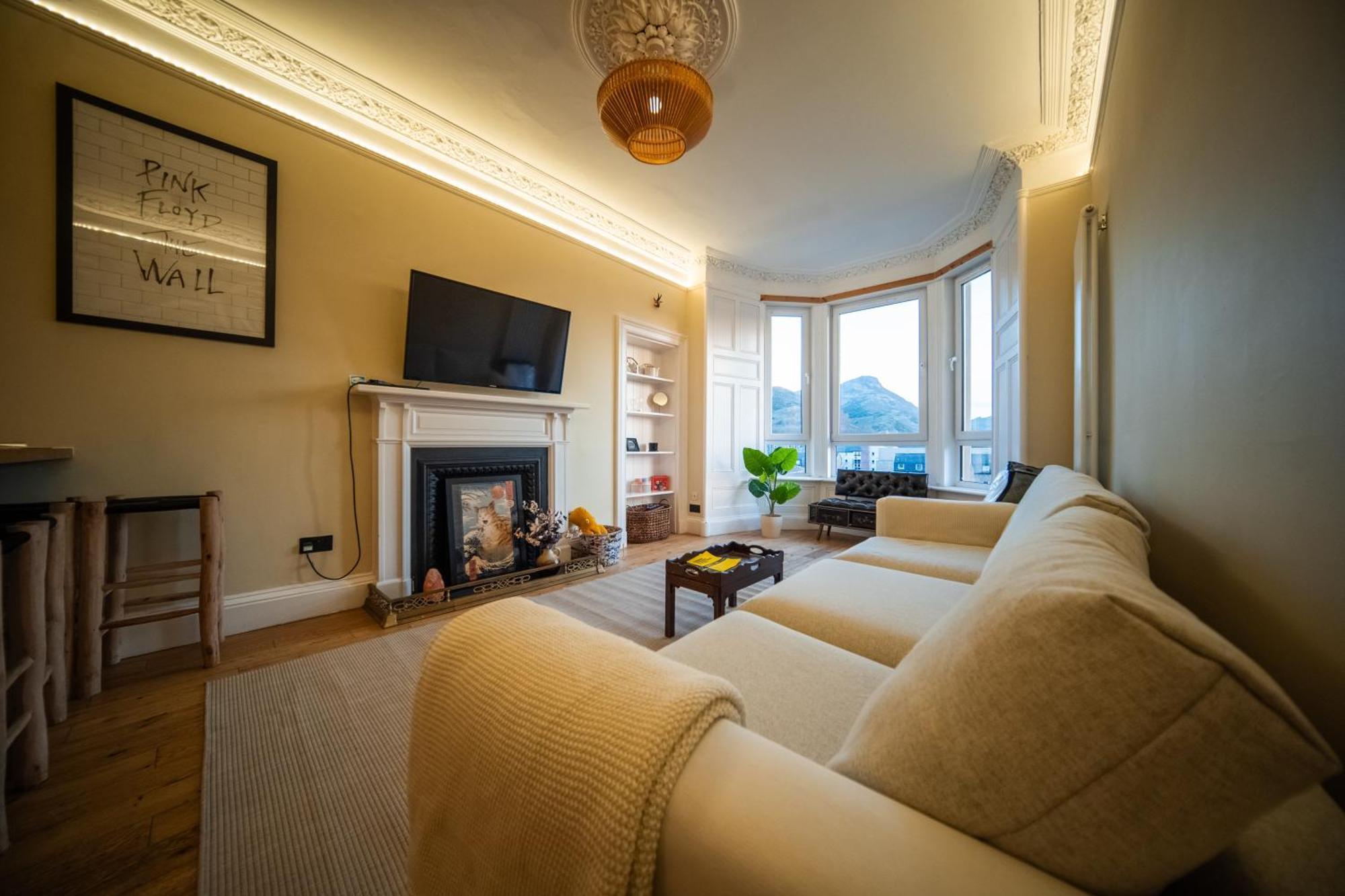 Spacious Flat, Close To The Centre With Scenic Views 公寓 爱丁堡